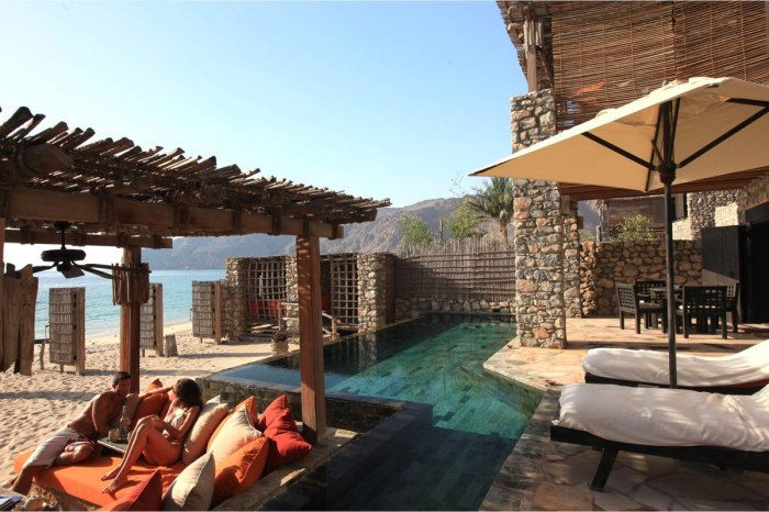 Zighy senses retreats oman health musandam peninsula pool arabia piscine picnics mountain mountainous beachfront στη linaratravel specialists perhaps craving tennis